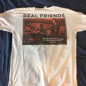 REAL FRIENDS BAND TEE
